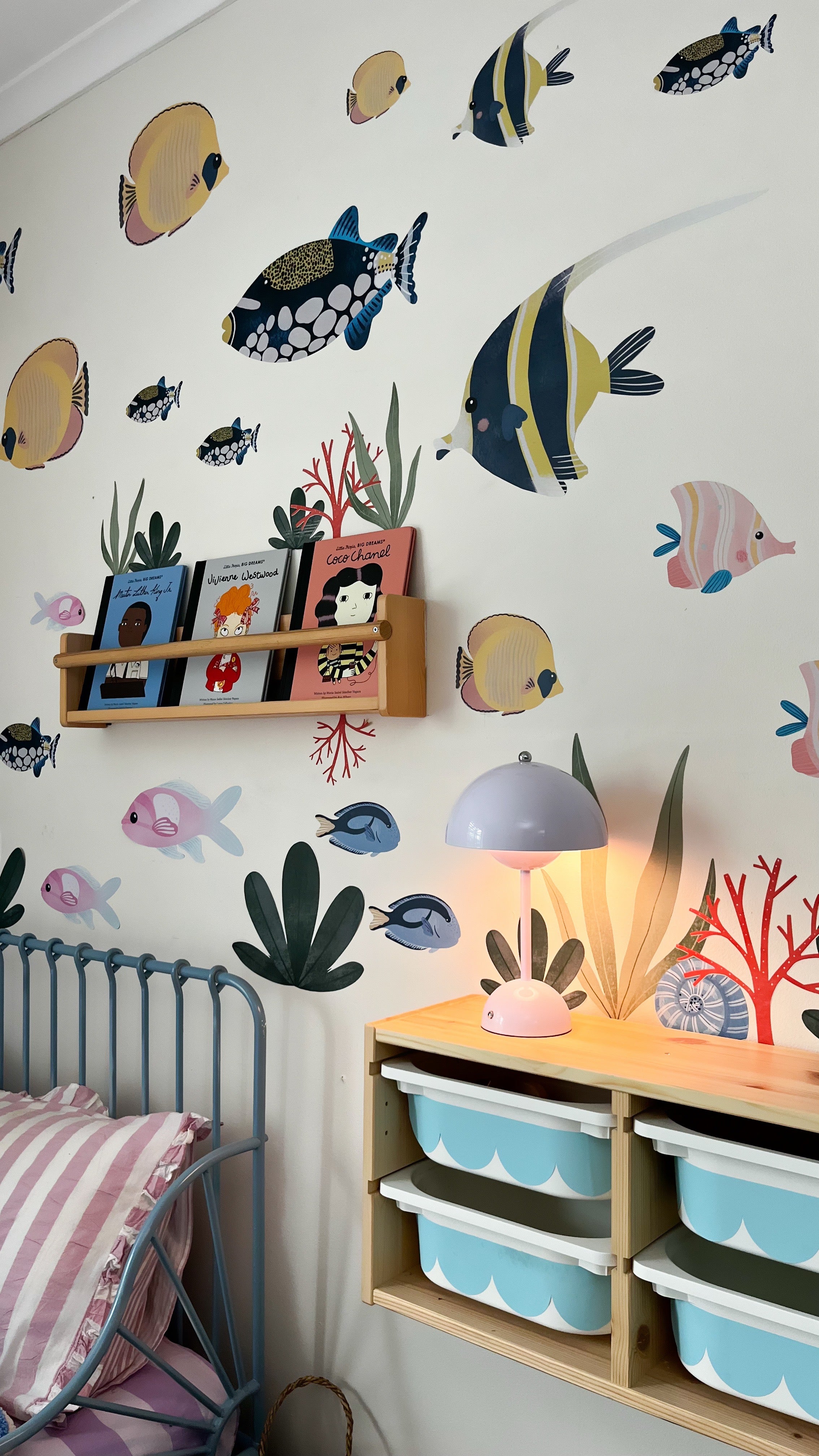 Decals Deep Sea Exotic Fish.