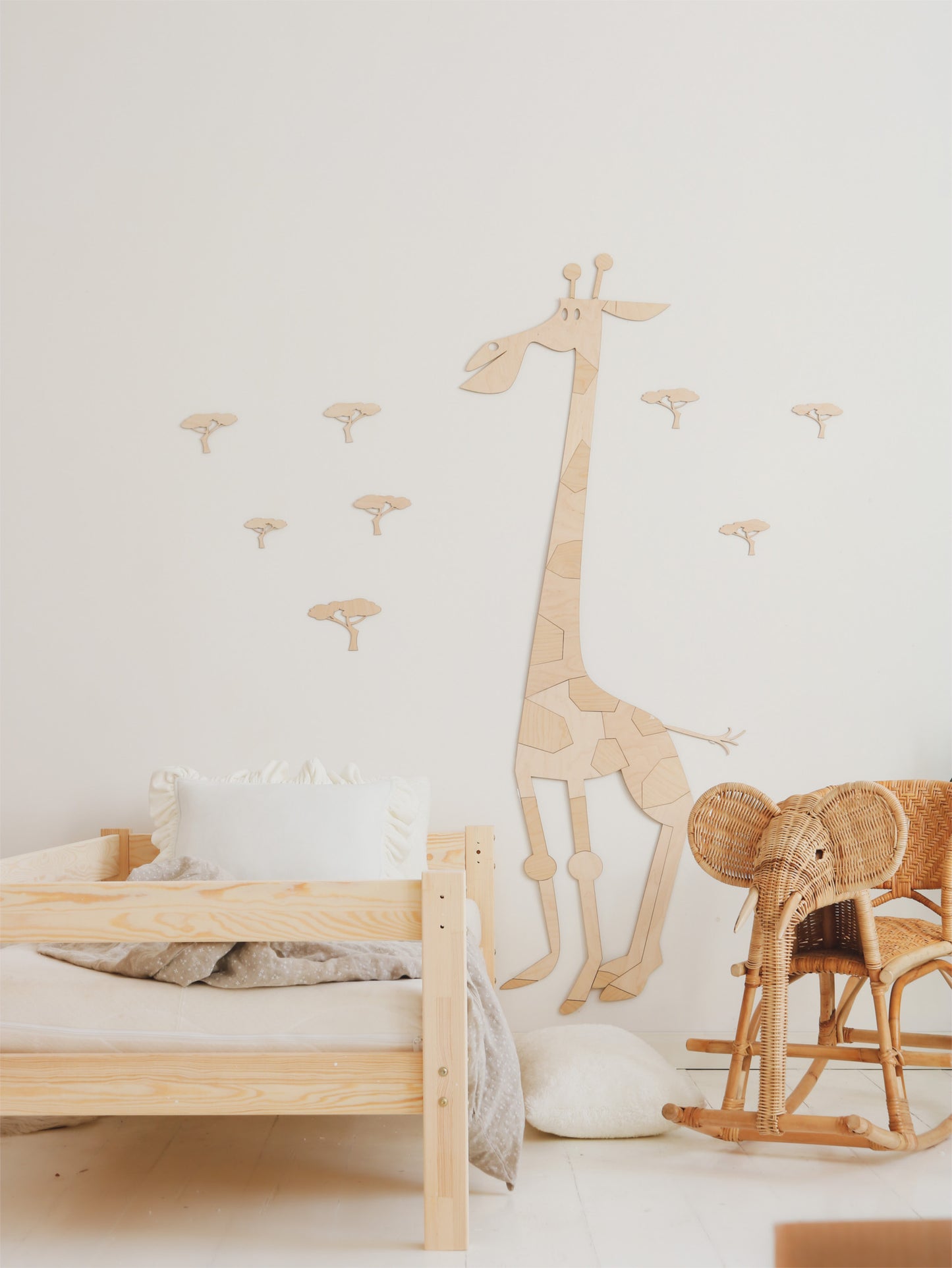 Wooden Safari Origami Wall Decoration - Giraffe