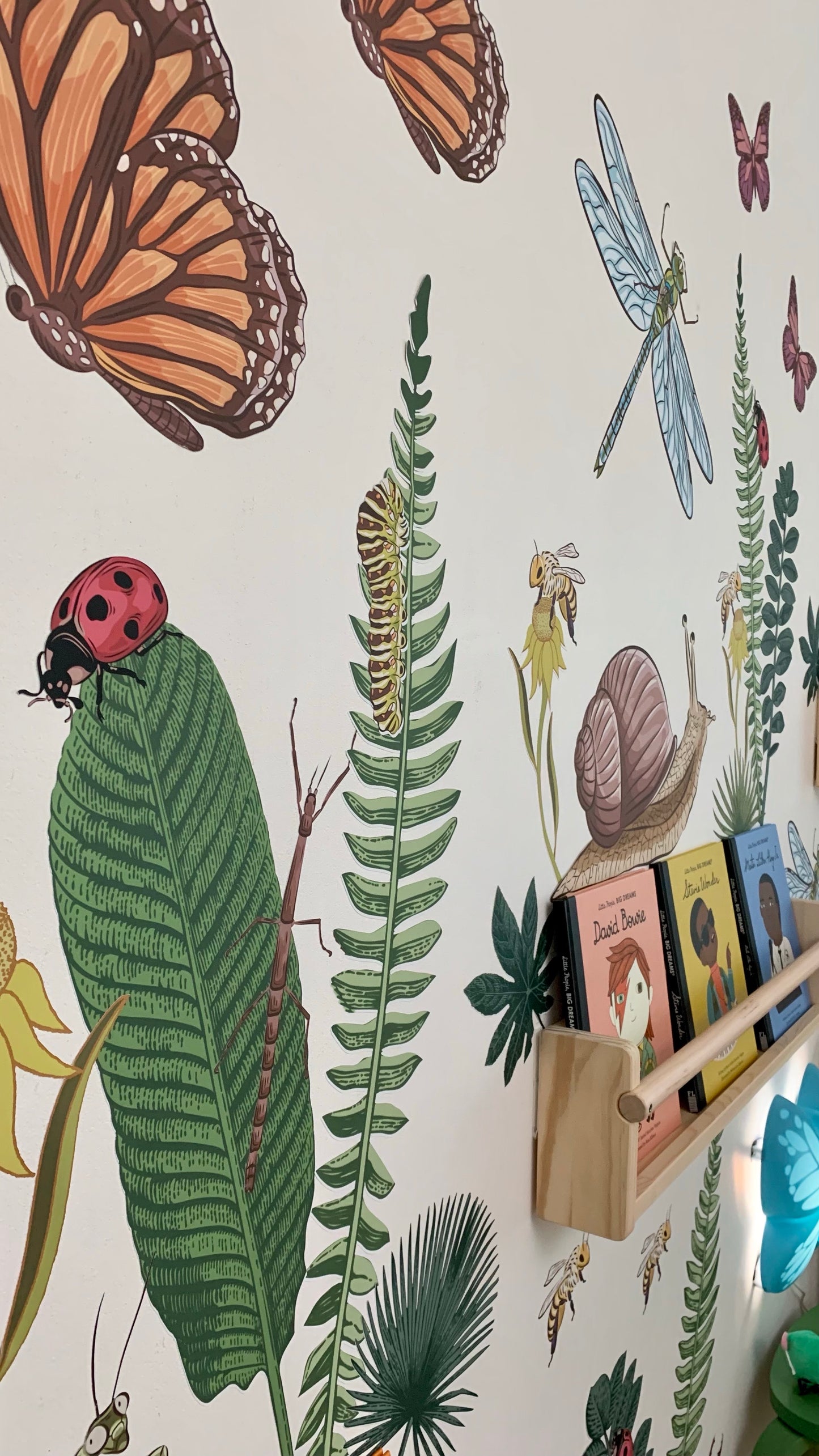Decals - A Bugs World