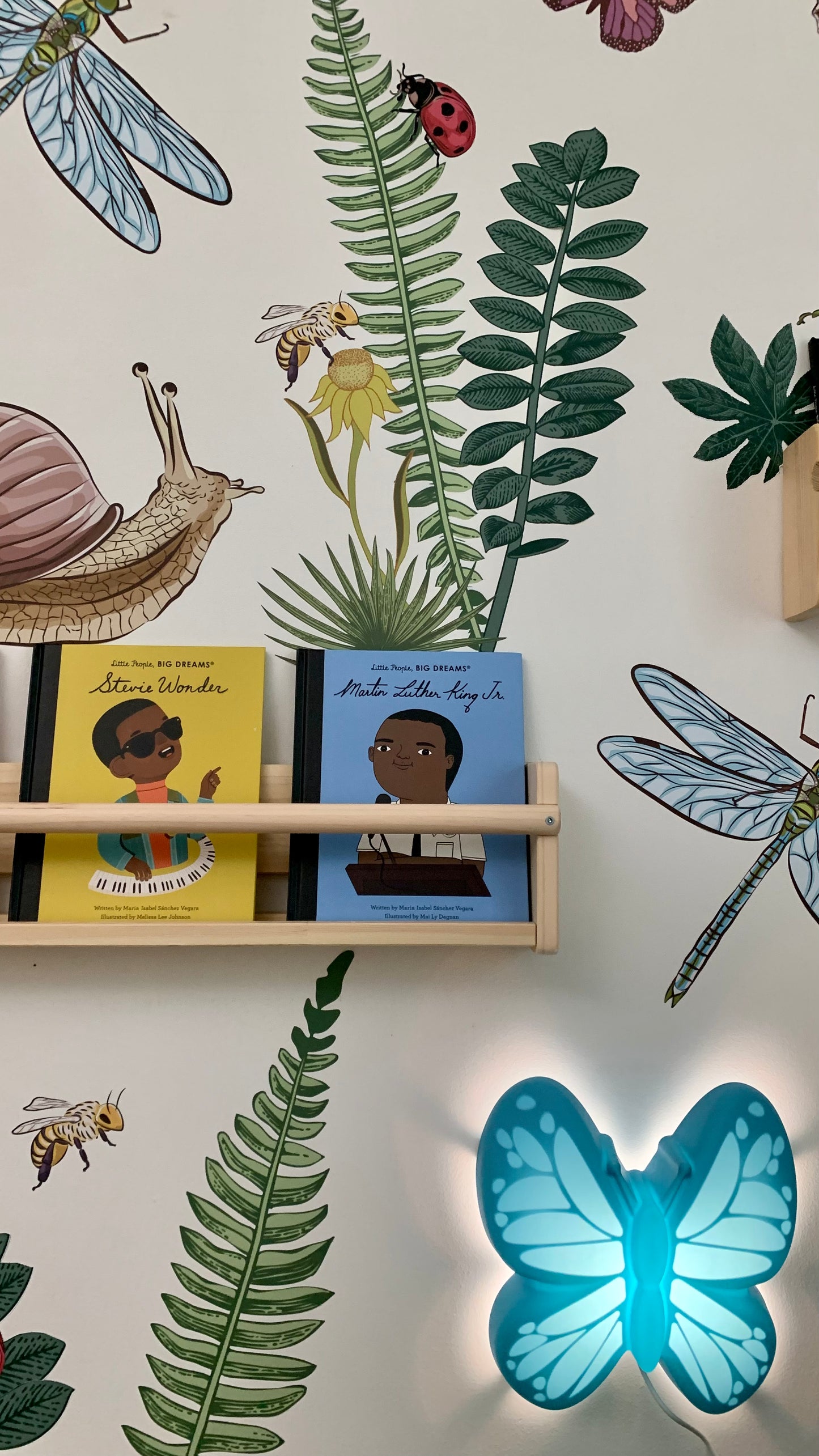 Decals - A Bugs World