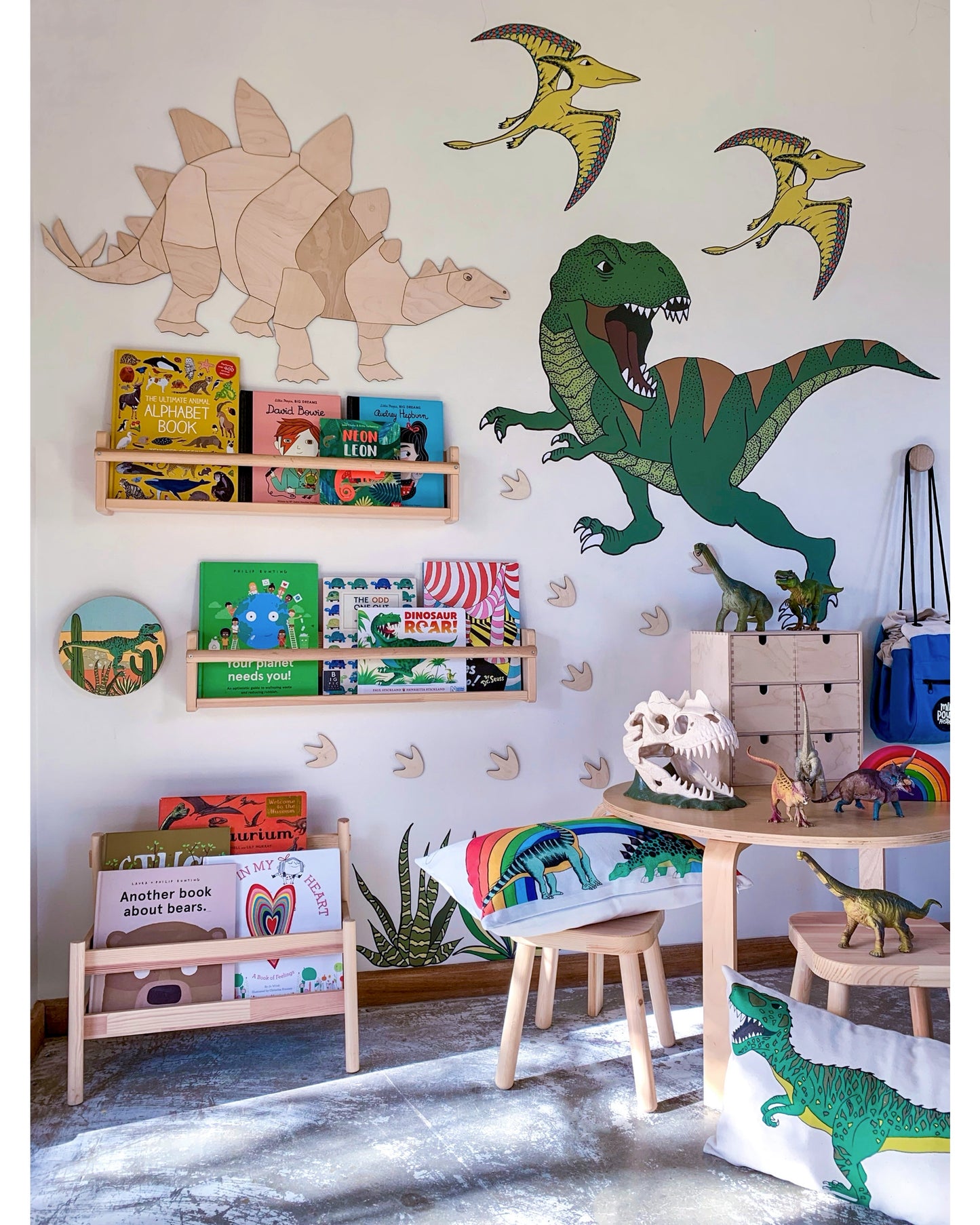 Decals - Dinosaur - Giant Tyrannosaurus Rex