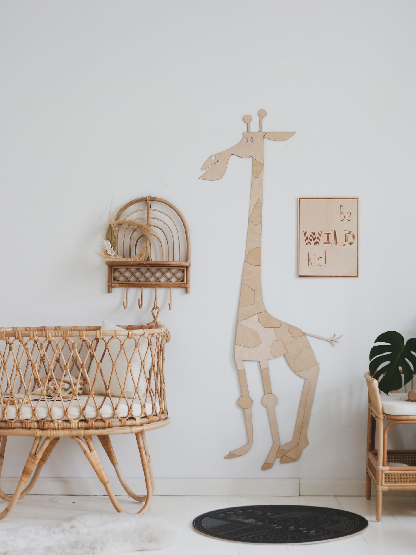 Wooden Safari Origami Wall Decoration - Giraffe